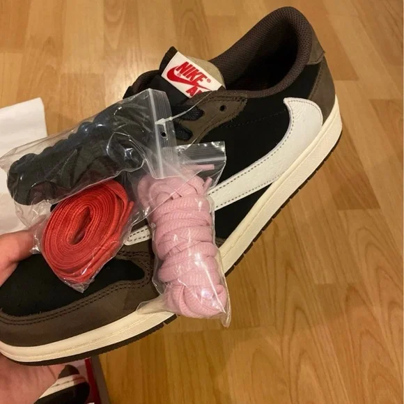Nike Air Jordan 1 Low OG SP in Brown and Black